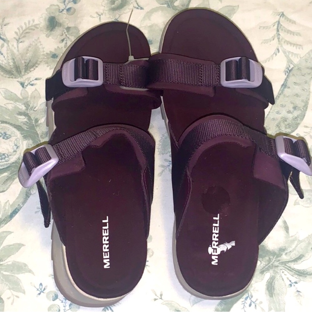 🌹🌹Merrell Sandals Size 8 NWOT🌹🌹